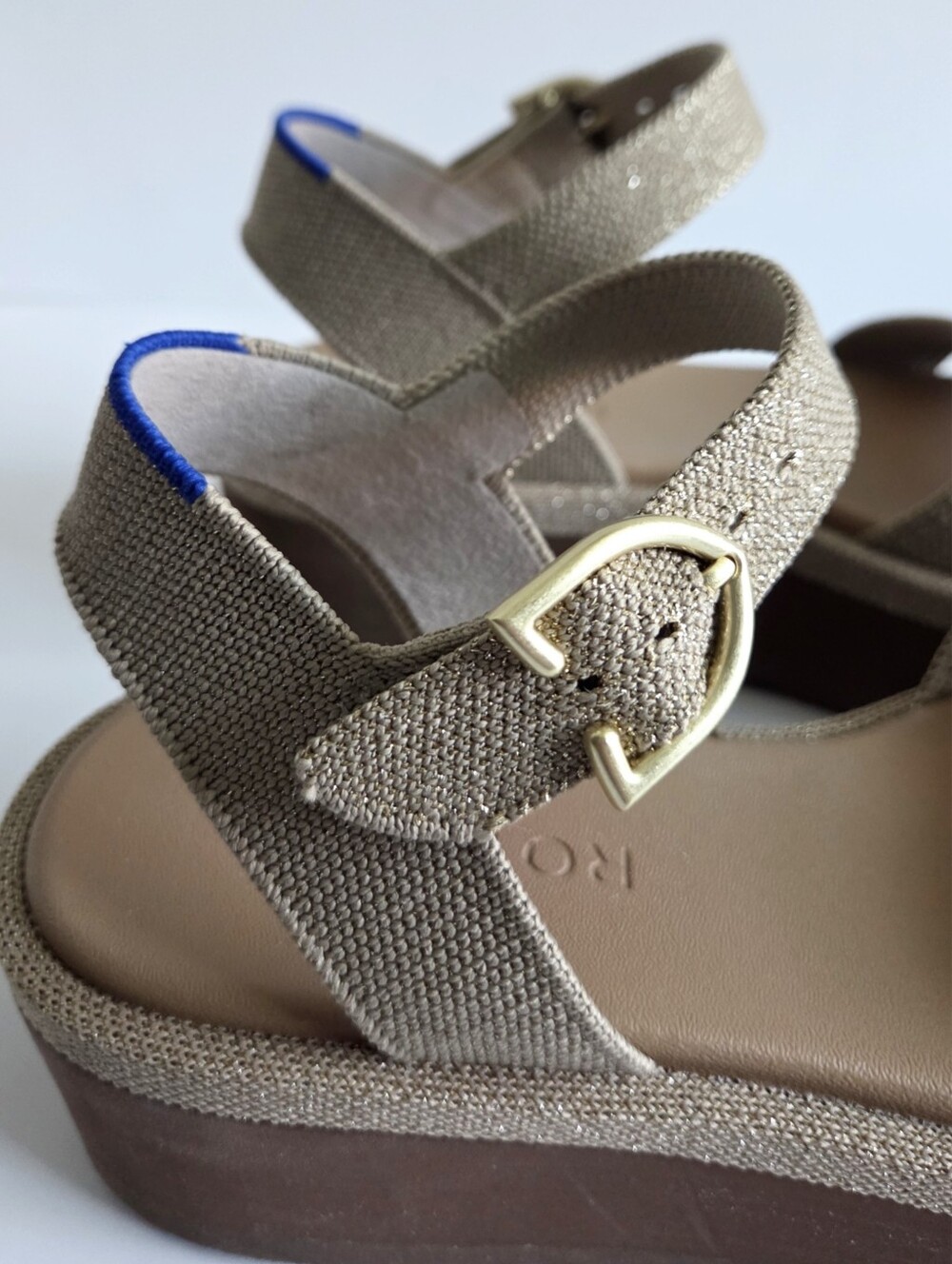 Rothy's Criss-Cross Metallic Gold/ Tan & Camel Platform Sandals, Size 6 - Picture 12 of 16